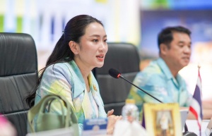 สงขลา | ครม.ปลื้มนโยบายเศรษฐกิจยุคนายกอิ๊งมาถูกทาง จีดีพีโตร้อยละ 3.2% จากไตรมาสที่ผ่านมา เร่งพัฒนาทุกมิติของภาคใต้อย่างเต็มที่