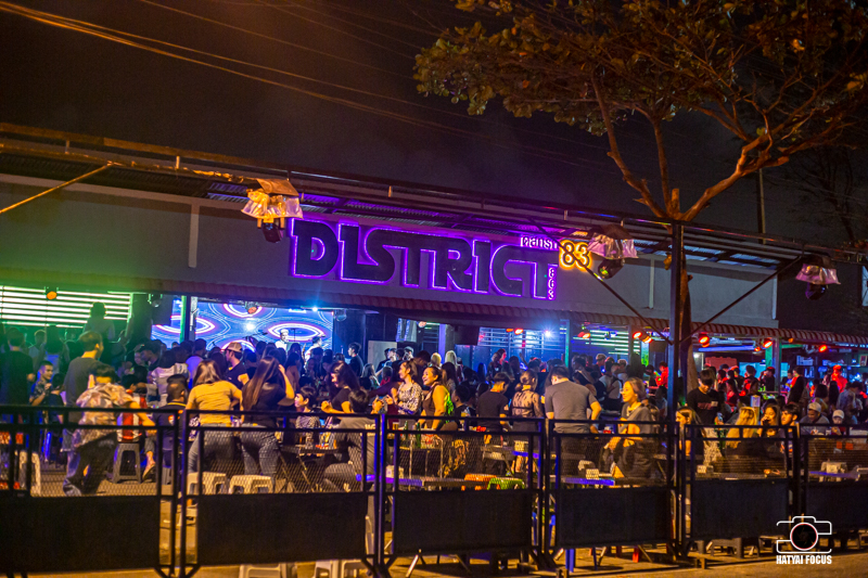 สงขลา | พิกัดแฮงค์เอาท์ เปิดใหม่!! ริมเล “District” ชิลล์ก็ได้  โชว์สเต็ปก็ดี || Hatyaifocus.Com